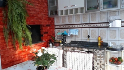 Casa, 7 quartos, 244 m² - Foto 3