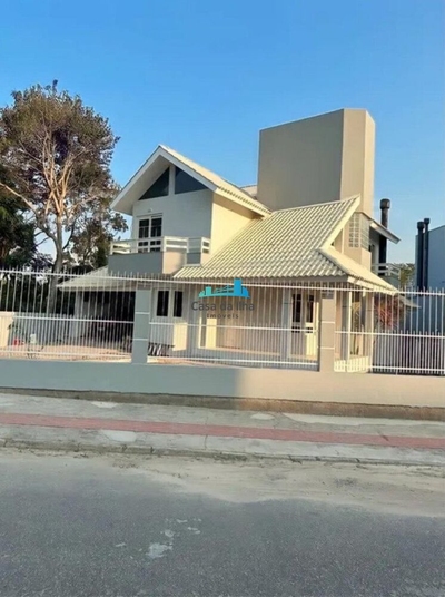 Casa, 4 quartos, 250 m² - Foto 1