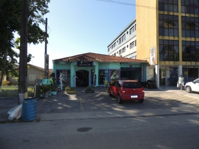 Casa, 3 quartos, 358 m² - Foto 1