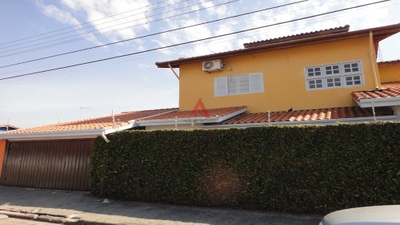 Casa, 4 quartos, 232 m² - Foto 2