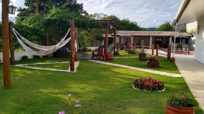 Chácara, 3 quartos, 2340 m² - Foto 1