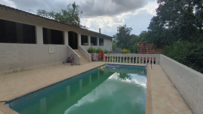 Chácara, 3 quartos, 3200 m² - Foto 1