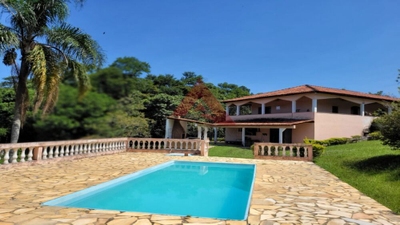 Chácara, 3 quartos, 10000 m² - Foto 1