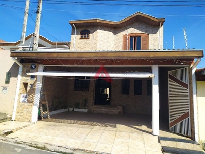 Casa, 3 quartos, 223 m² - Foto 2