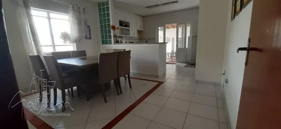 Sobrado, 3 quartos, 234 m² - Foto 4