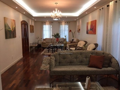 Sobrado, 4 quartos, 360 m² - Foto 1