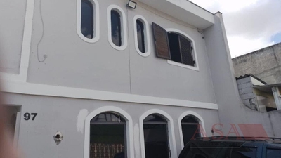 Casa, 2 quartos, 200 m² - Foto 1