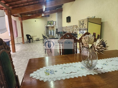 Casa, 3 quartos, 395 m² - Foto 1