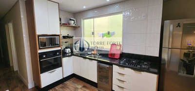 Casa, 2 quartos, 205 m² - Foto 2