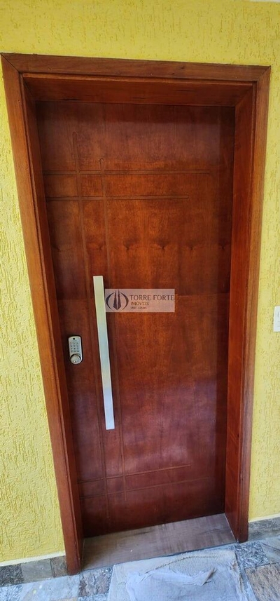 Casa, 2 quartos, 205 m² - Foto 1