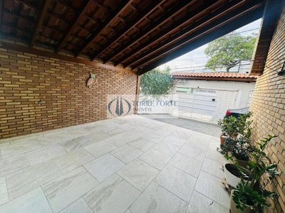 Sobrado, 3 quartos, 226 m² - Foto 1