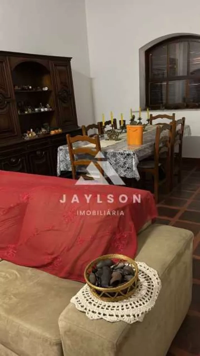 Casa, 3 quartos, 234 m² - Foto 2