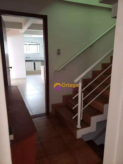 Sobrado, 5 quartos, 350 m² - Foto 4