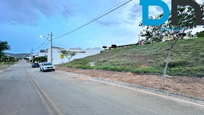 Terreno, 303 m² - Foto 3