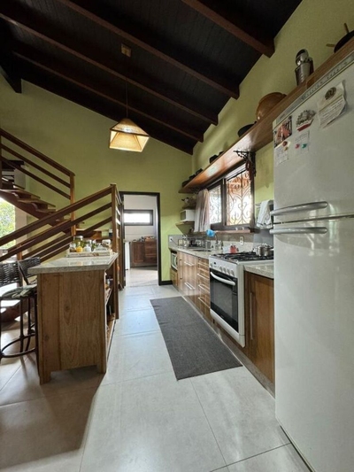 Casa, 3 quartos, 300 m² - Foto 1