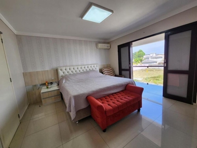 Casa, 4 quartos, 260 m² - Foto 1