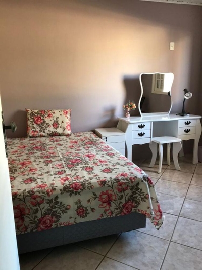 Casa, 3 quartos, 180 m² - Foto 2