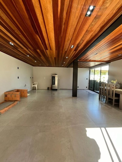 Casa, 3 quartos, 267 m² - Foto 2