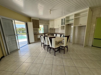 Casa, 4 quartos, 160 m² - Foto 4