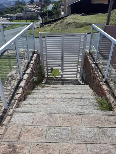 Casa, 3 quartos, 287 m² - Foto 1