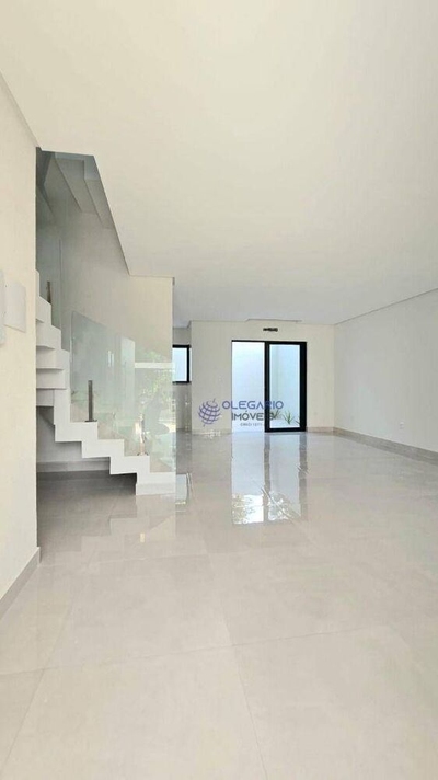 Sobrado, 3 quartos, 205 m² - Foto 2