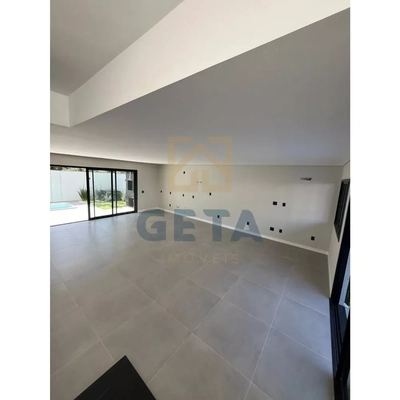 Casa, 3 quartos, 164 m² - Foto 2