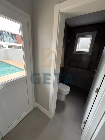 Casa, 4 quartos, 270 m² - Foto 1