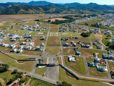 Casa, 4 quartos, 270 m² - Foto 3