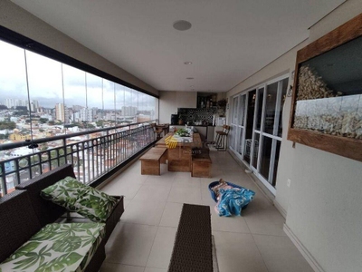 Apartamento, 3 quartos, 242 m² - Foto 1