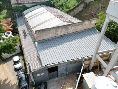 Depósito-Galpão, 700 m² - Foto 1