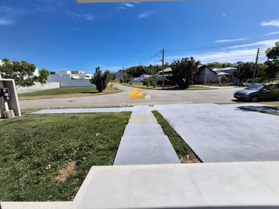 Casa, 4 quartos, 200 m² - Foto 2