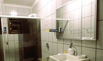 Casa, 3 quartos, 246 m² - Foto 2