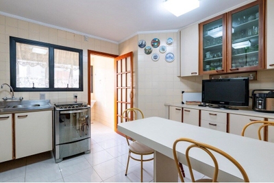 Apartamento, 3 quartos, 147 m² - Foto 1