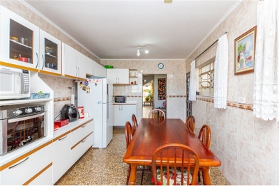 Casa, 3 quartos, 196 m² - Foto 2