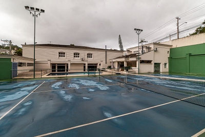 Casa, 3 quartos, 709 m² - Foto 1