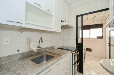 Apartamento, 3 quartos, 70 m² - Foto 2