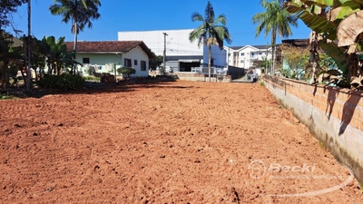 Terreno, 708 m² - Foto 1