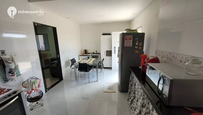 Casa, 3 quartos, 190 m² - Foto 1