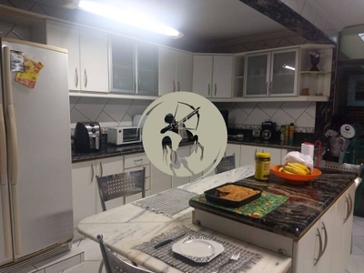 Casa, 3 quartos, 262 m² - Foto 1