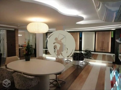 Casa, 3 quartos, 240 m² - Foto 1