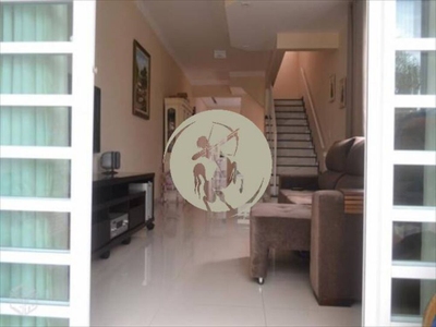 Casa, 4 quartos, 243 m² - Foto 2