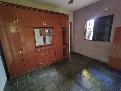 Casa, 2 quartos, 70 m² - Foto 1