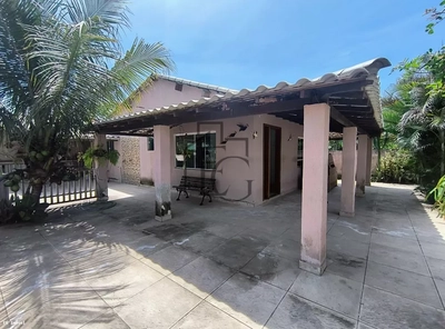 Casa, 3 quartos, 219 m² - Foto 2