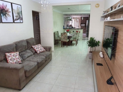 Casa, 5 quartos, 228 m² - Foto 3