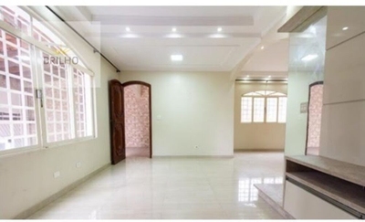 Sobrado, 4 quartos, 214 m² - Foto 1