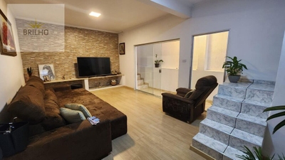 Casa, 3 quartos, 150 m² - Foto 1