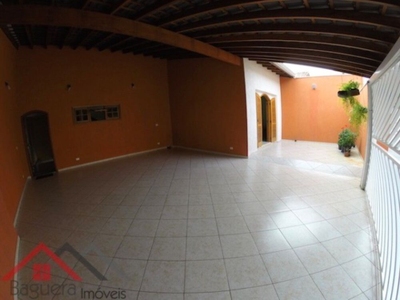 Casa, 4 quartos, 377 m² - Foto 2