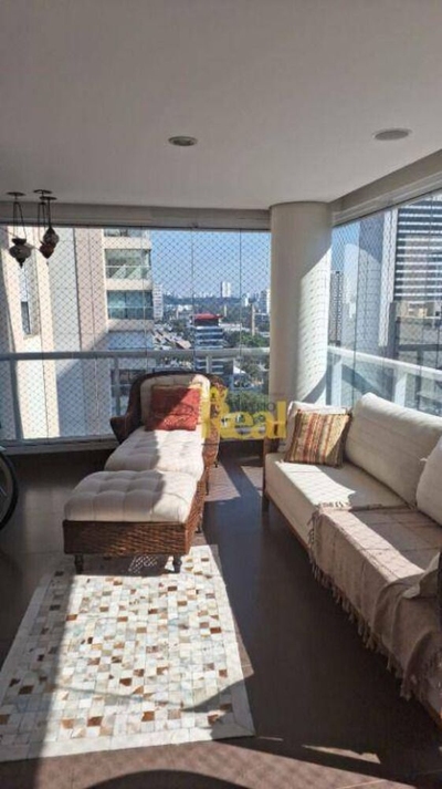 Apartamento, 3 quartos, 190 m² - Foto 1