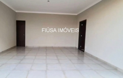 Casa, 3 quartos, 128 m² - Foto 1