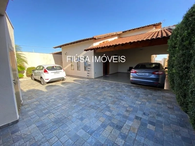 Prédio Inteiro - Foto 1